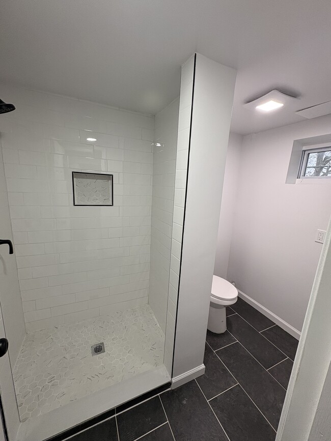 Building Photo - 2817 63rd Pl