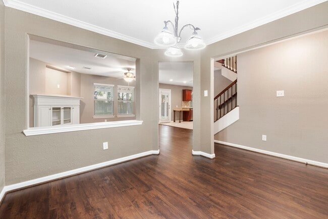Building Photo - 19 Shimmer Pond Pl