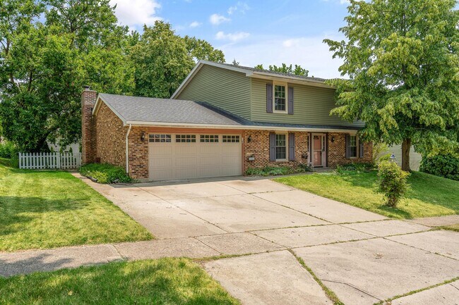 Building Photo - 5420 Split Rock Dr