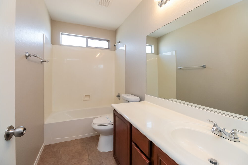Building Photo - 39245 N Cali Cir
