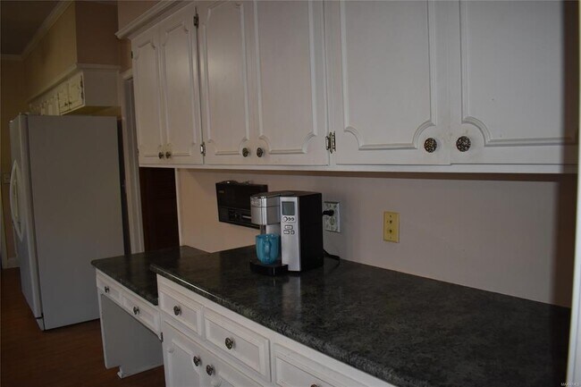 Building Photo - 414 Arrowhead Dr