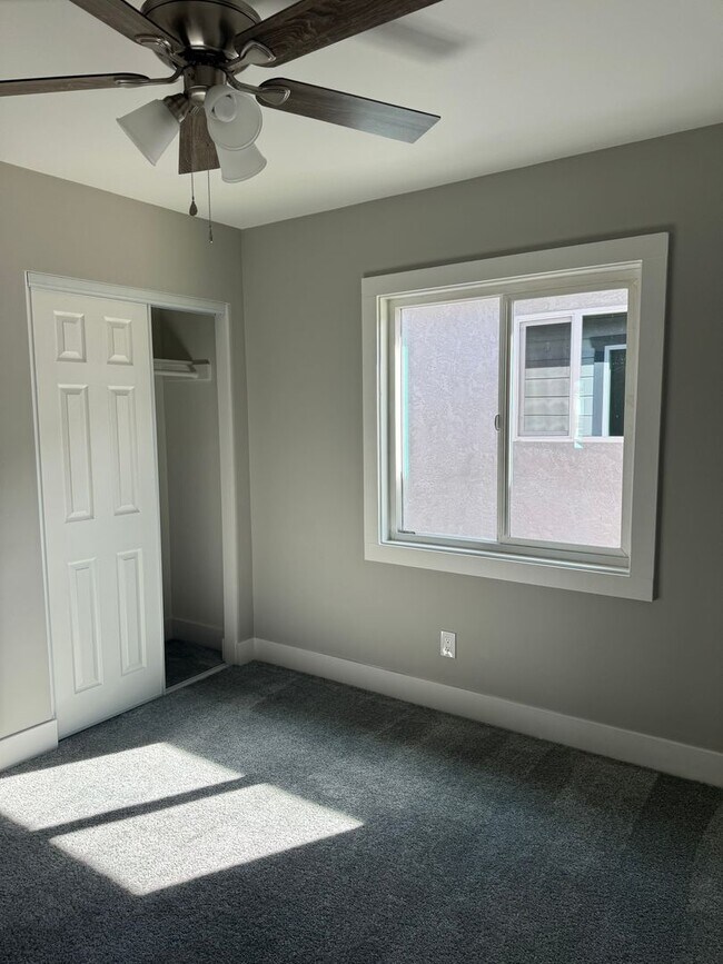 Building Photo - 54TH STREET 2985-2987 #1 FRONT UNITS