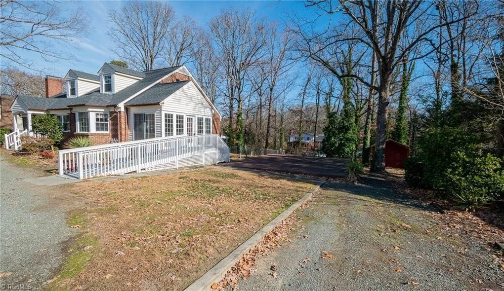 Building Photo - 208 Tremont Dr