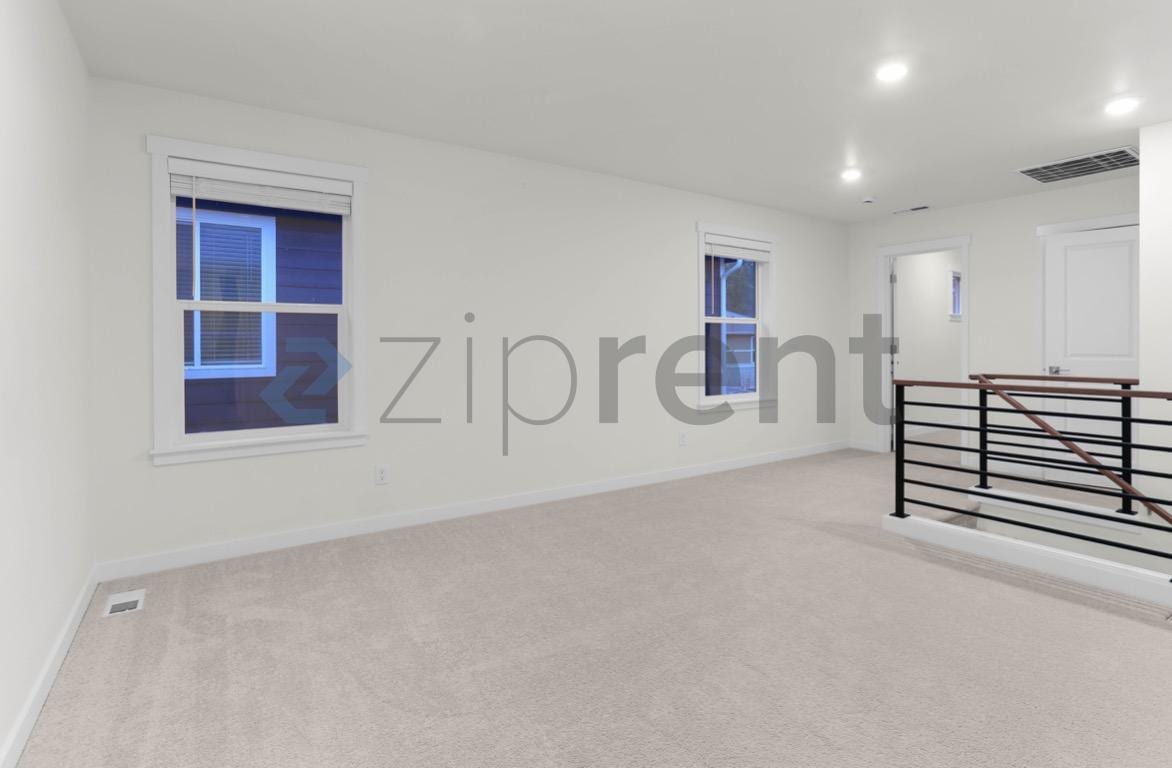 Building Photo - 13231 204th Ave SE