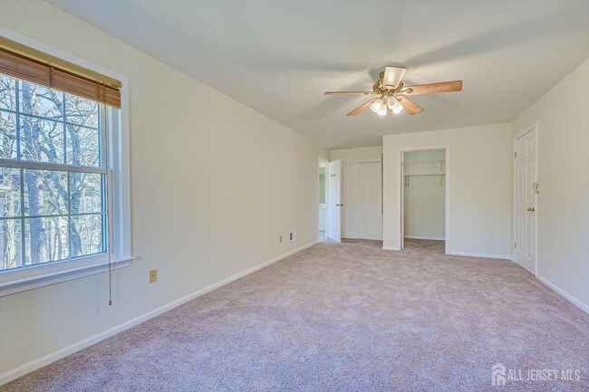 Building Photo - 1109 Stoneridge Cir