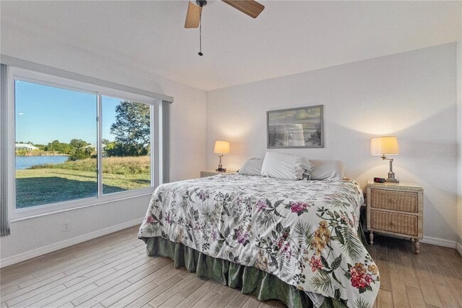 Building Photo - 6460 Blueberry Dr