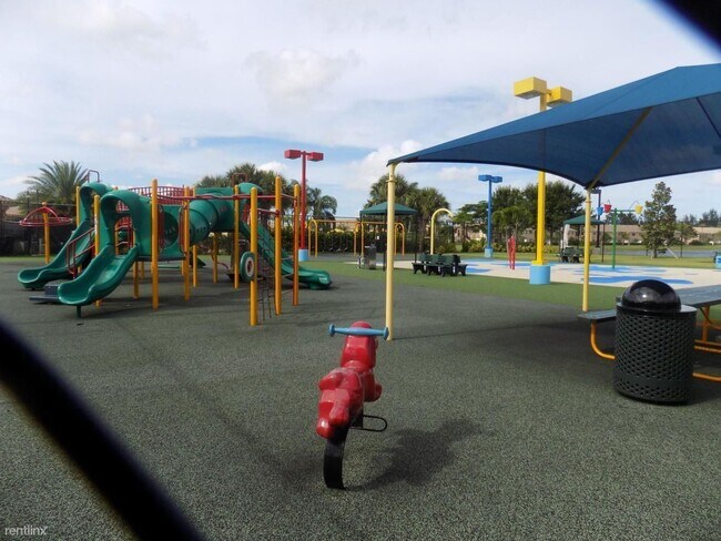 Building Photo - 3 br, 2.5 bath House - Liberty Bay