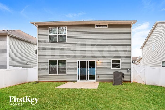 Building Photo - 9612 Hamel St