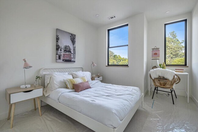 Building Photo - 103-119 Darlington