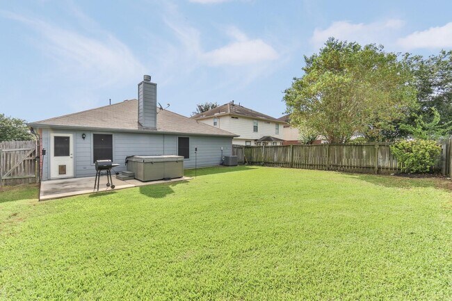 Building Photo - 9215 Dunain Park Ct