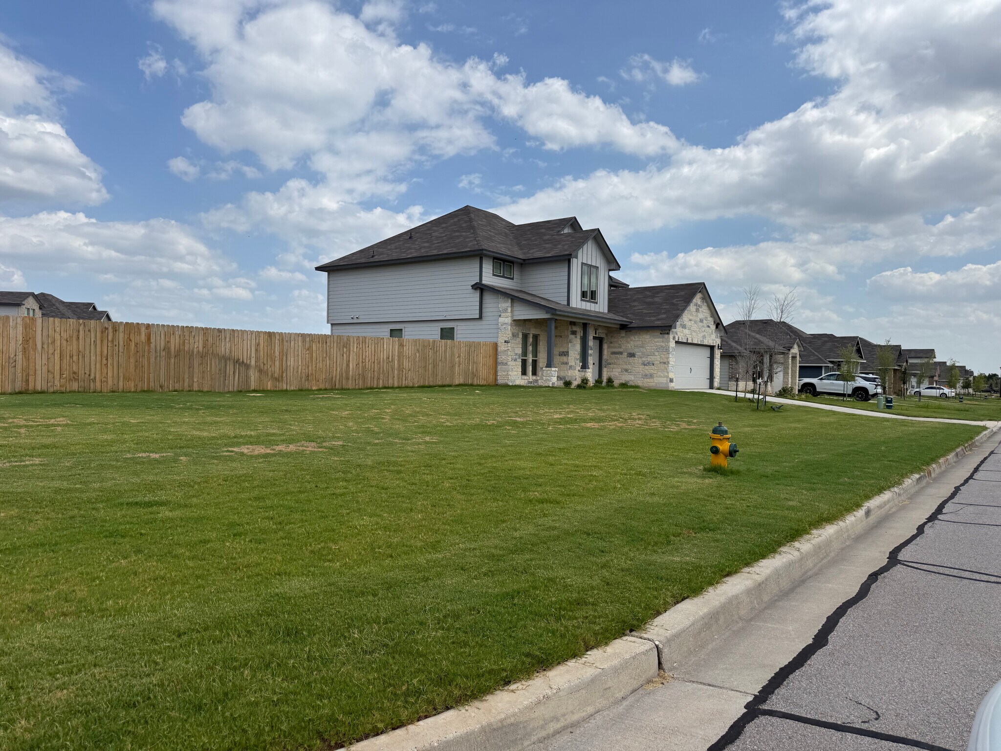 Building Photo - 5700 Foggy Lagoon Dr