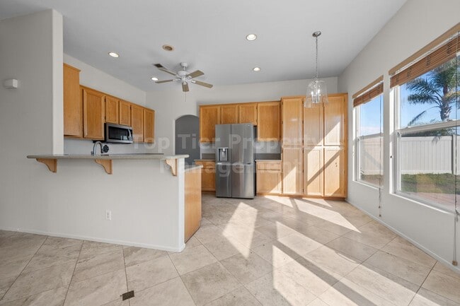 Building Photo - Beautiful 4 bed, 3 bath, 2,726 sqft House in Peaceful San Marcos Neighborhood - Available NOW