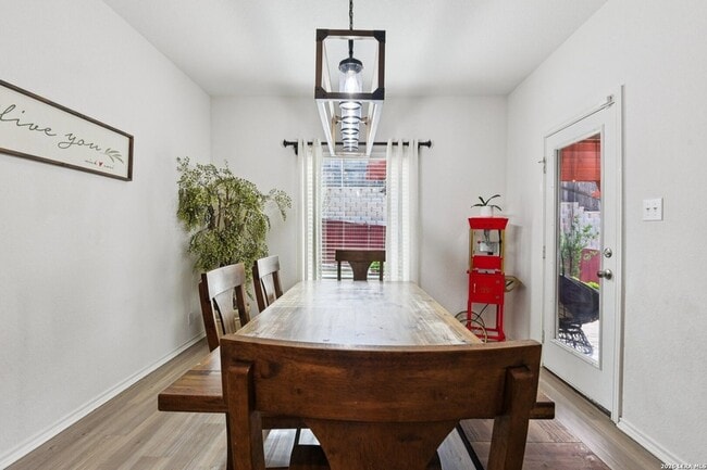 Building Photo - 13030 Vista Holw