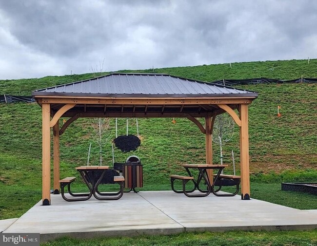 Building Photo - 104 Cramsford St