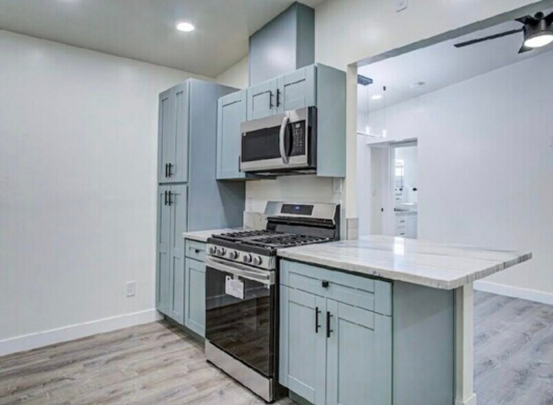 Building Photo - 4080 Sequoia St