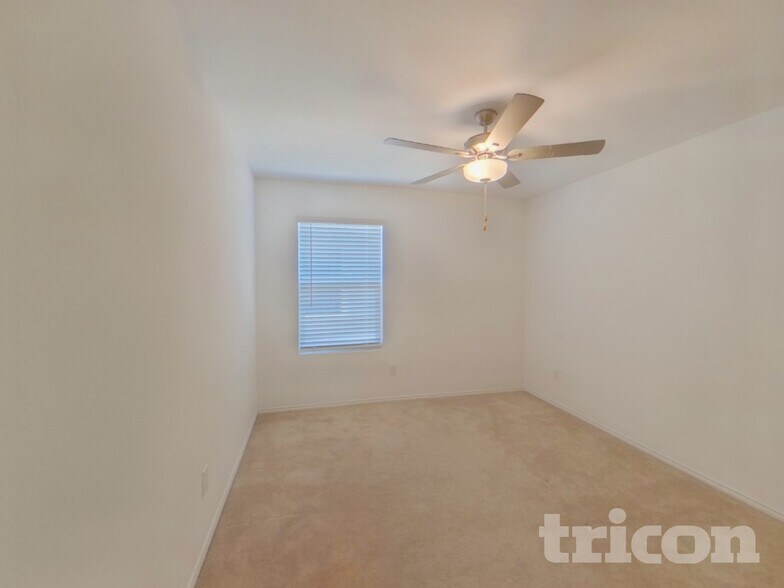 Building Photo - 3329 Turkey Trot Ln