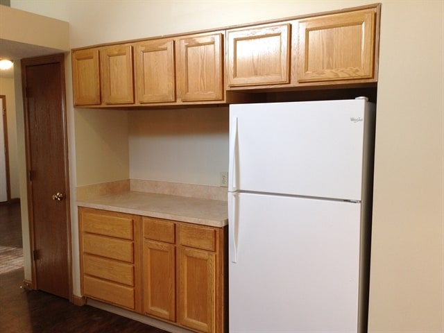 Building Photo - 3008 Old Warson Dr