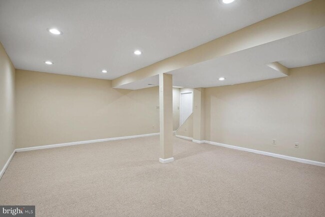 Building Photo - 1510 Chatham Colony Ct