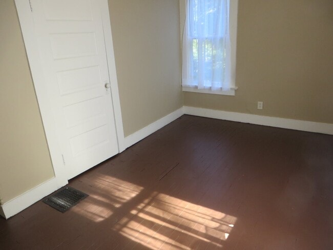 Building Photo - 1521 Taylor St