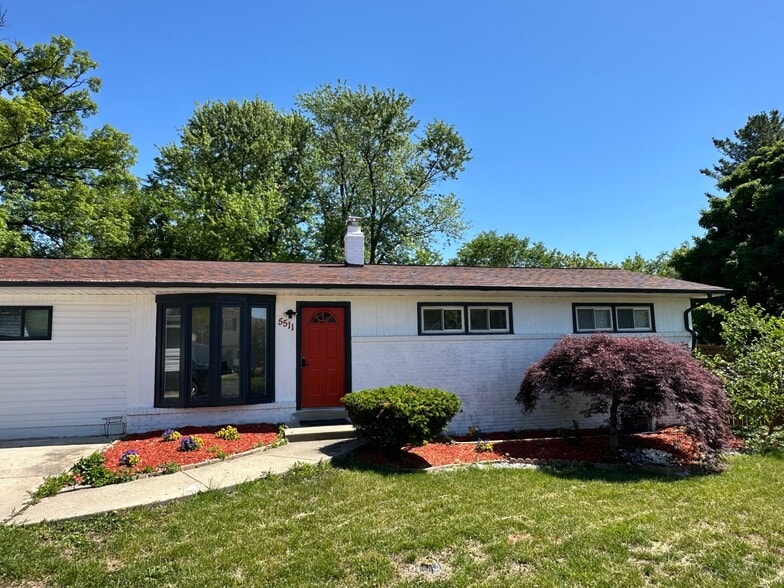 Building Photo - 5511 Henderson Way