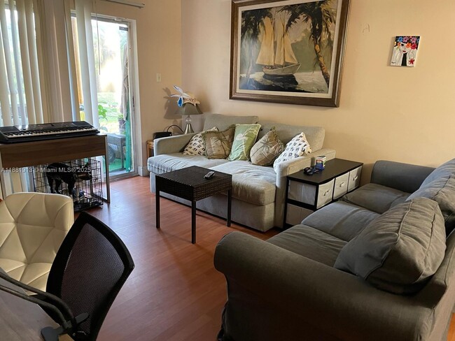 Primary Photo - 15315 SW 106th Terrace