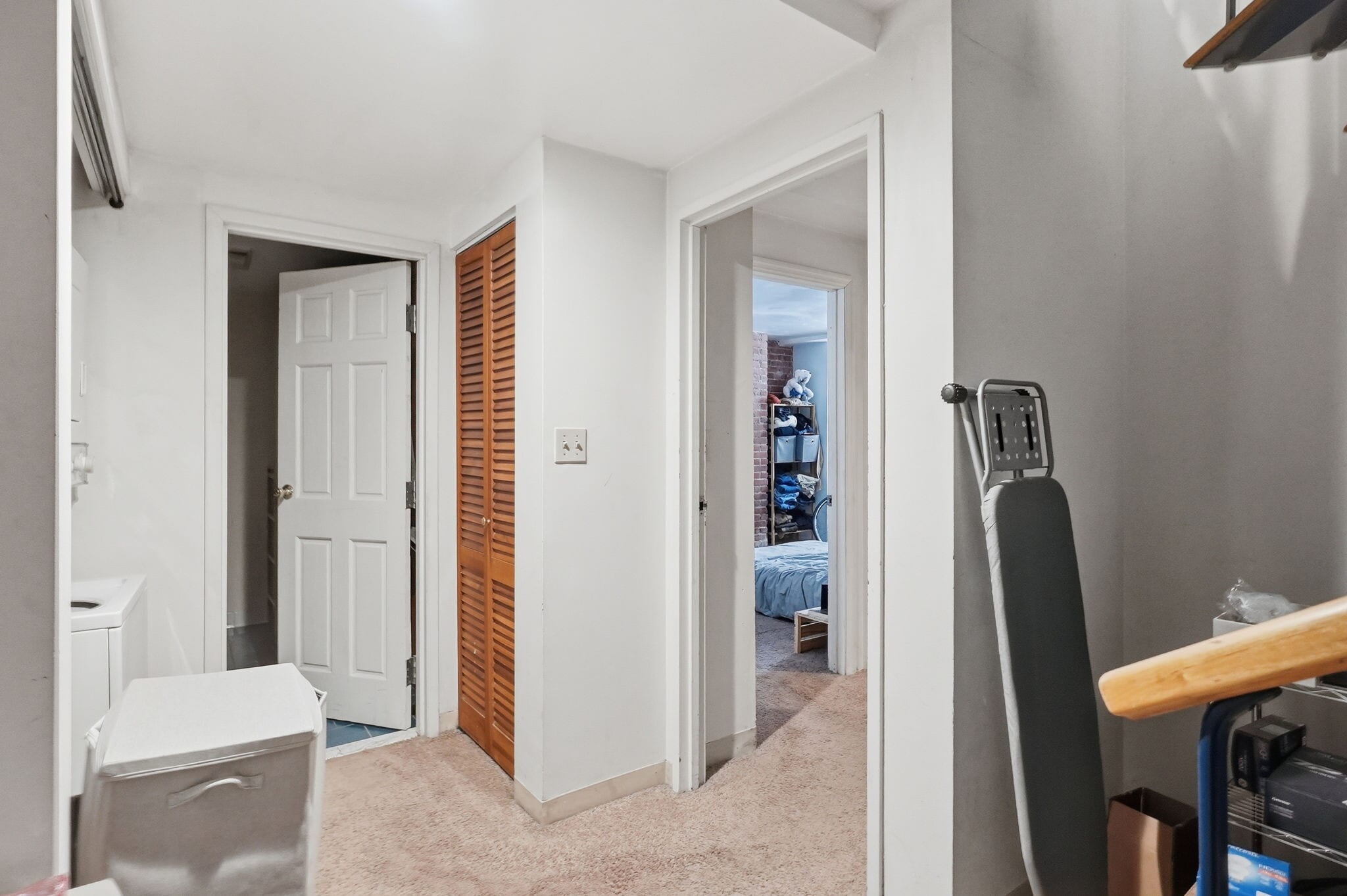 Building Photo - 103 Gainsborough St