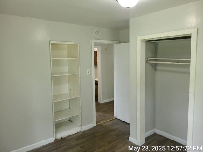 Building Photo - Nice 3BD/1BA