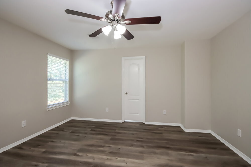 Building Photo - 1089 Shadow Glenn Dr