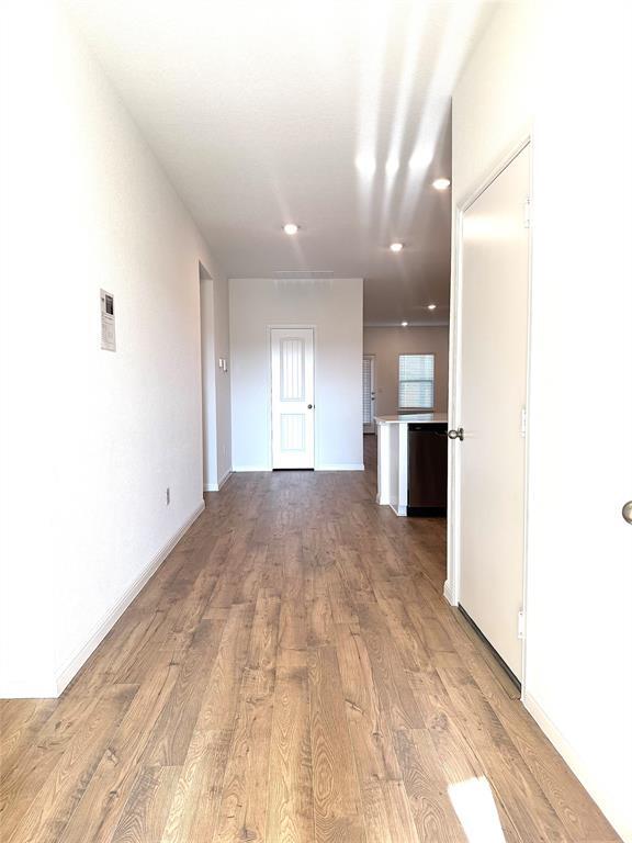 Building Photo - 1917 Buntline Hitch Dr