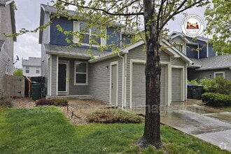 Building Photo - 11016 Claude Ct