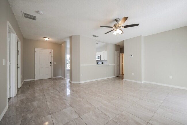 Building Photo - 829 Albi Ct