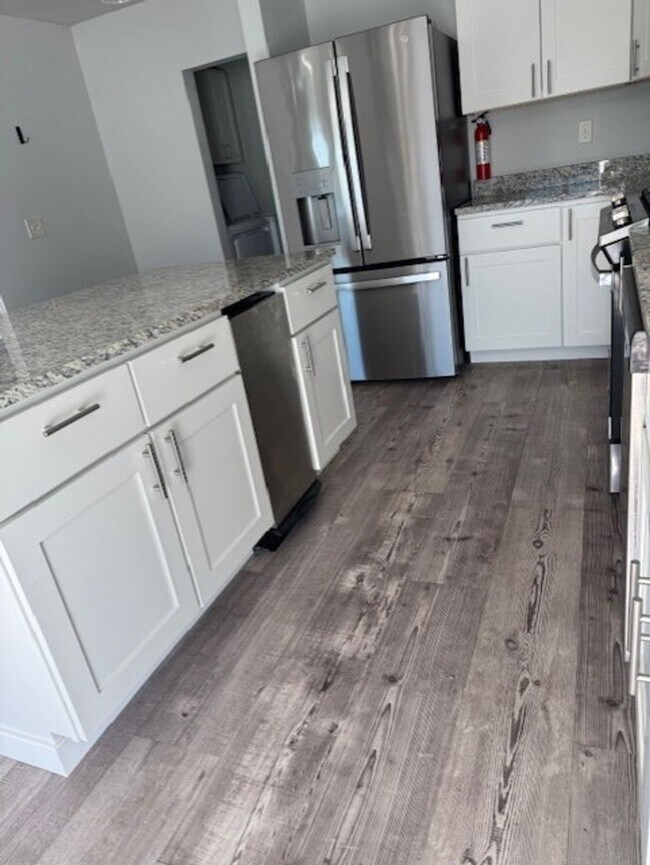 Building Photo - 1 BD 1 BA in Davenport WA