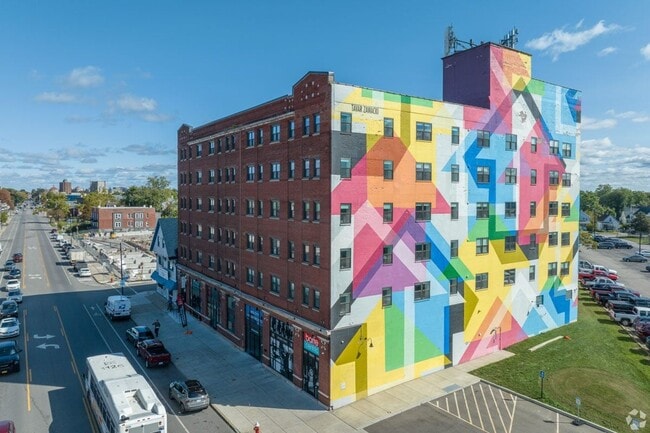 Building Photo - Mid City Apartments