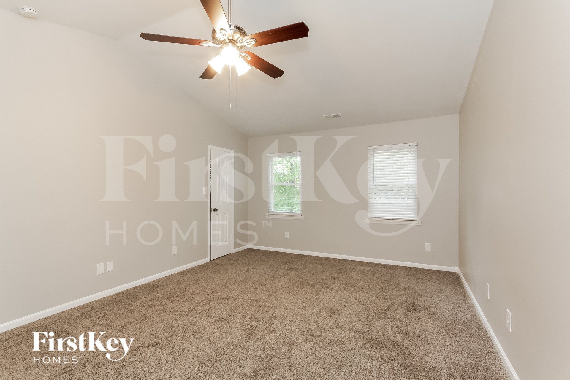 Building Photo - 10603 Par Cove Ln
