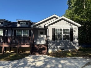 Building Photo - Amazing 2 bed duplex in Dalton, Ga