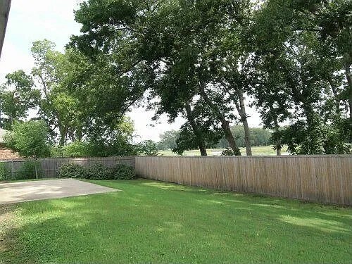 Building Photo - 12204 Half Hitch Trail