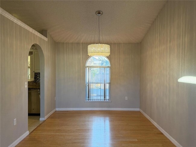 Building Photo - 375 Kaila Ct