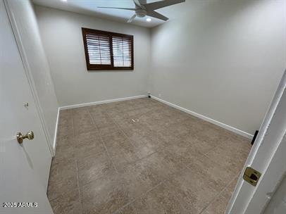 Building Photo - 2139 S La Rosa Dr