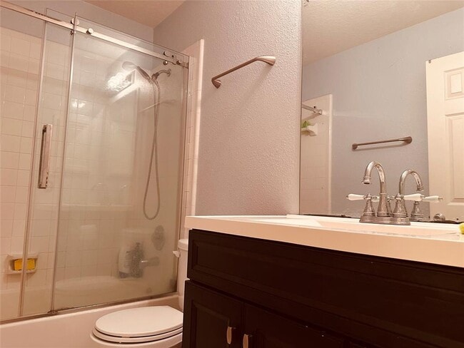 Building Photo - 6219 Fox Wind Ct