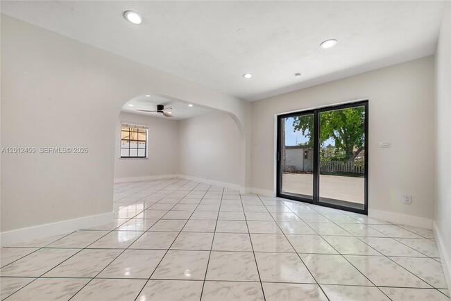 Building Photo - 10401 SW 199th St