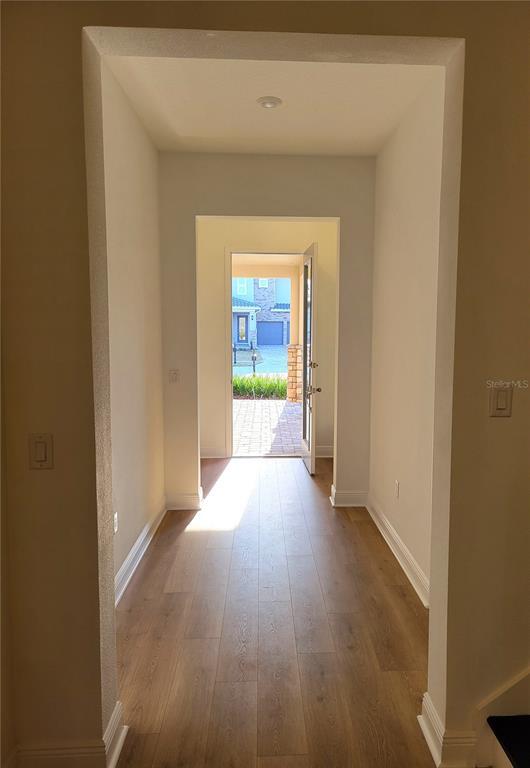 Building Photo - 15627 Vetta Dr