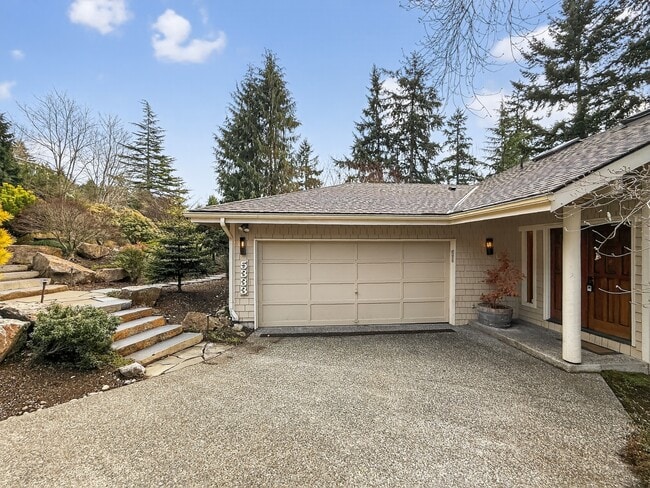 Building Photo - 5333 134th Ave SE