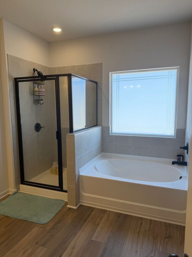 Building Photo - Ooltewah-Harbour Chase Community