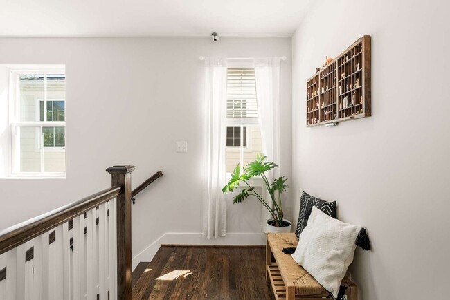 Building Photo - 429 Westboro Dr