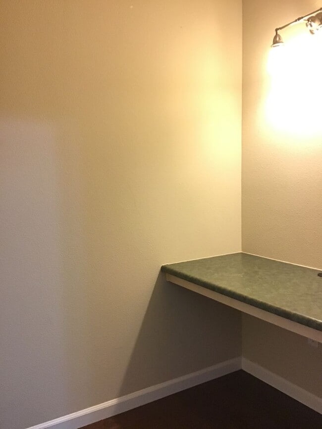 Building Photo - The Reserves at Galleria  - gated community