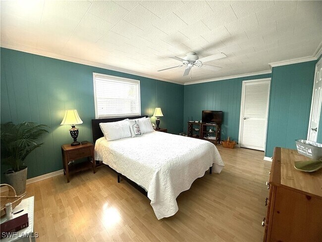 Building Photo - 455 Jacaramba Ct