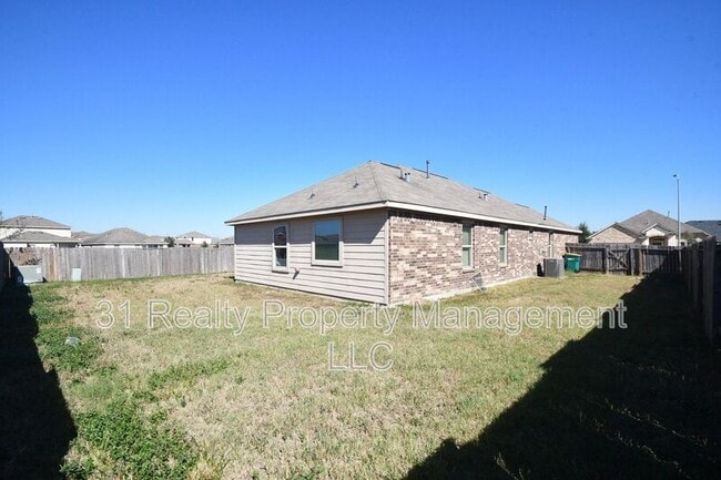 Building Photo - 10015 Bitternut Hickory Ln