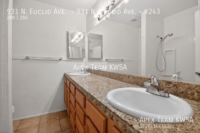 Building Photo - 931 N Euclid Ave