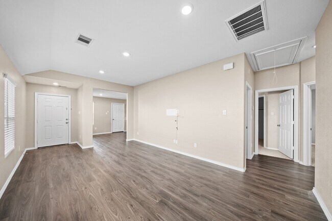 Building Photo - 7823 Winward Rdg Wy