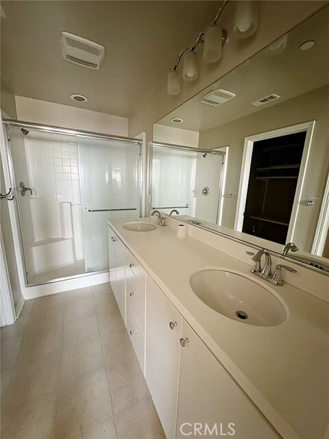 Building Photo - 552 Calle Estrella